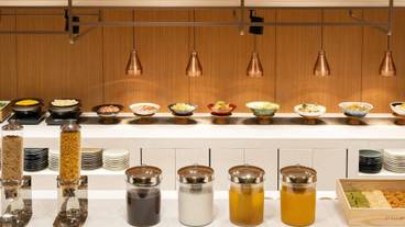 食事・飲み物 / 1