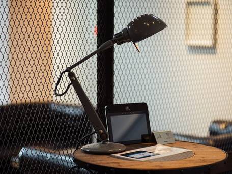 Lampstand Stay ASAHIKAWA / 2