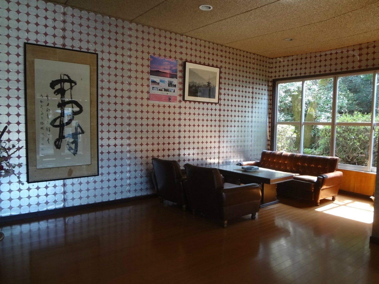 昔ながらの温泉宿で広いお風呂を貸切4254798