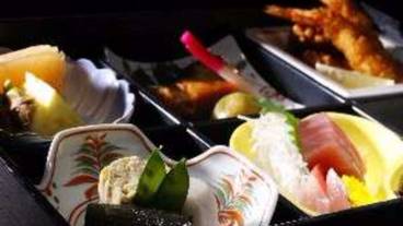 食事・飲み物 / 7