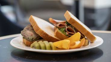 朝食ビュッフェ / 3