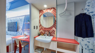 スタジオ (One of a Kind Plus, Double)