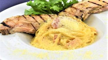 食事・飲み物 / 13