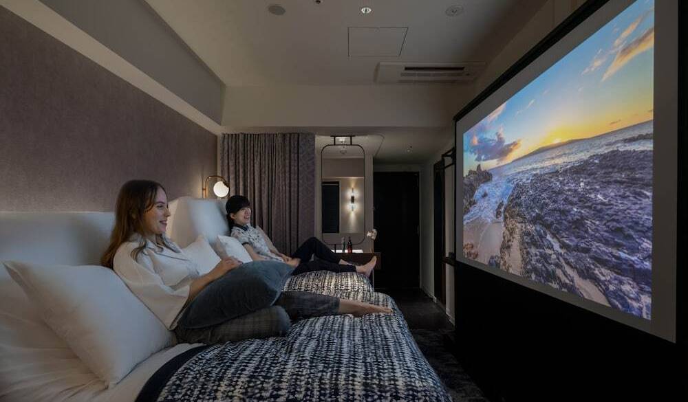 シアターツイン / 1