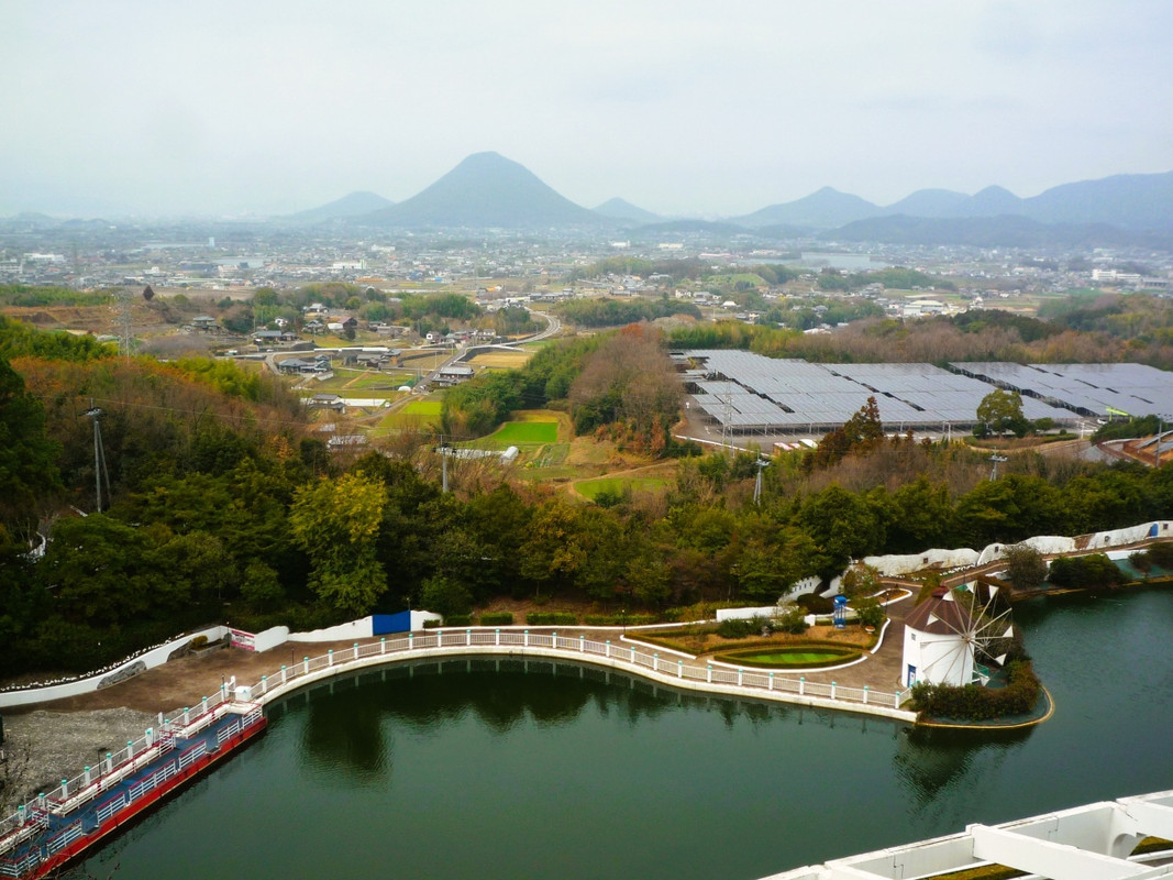 バルコニーからの眺望が楽しめる