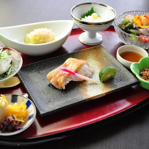 朝食一例①