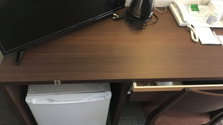 モデレート セミダブルルーム, 禁煙