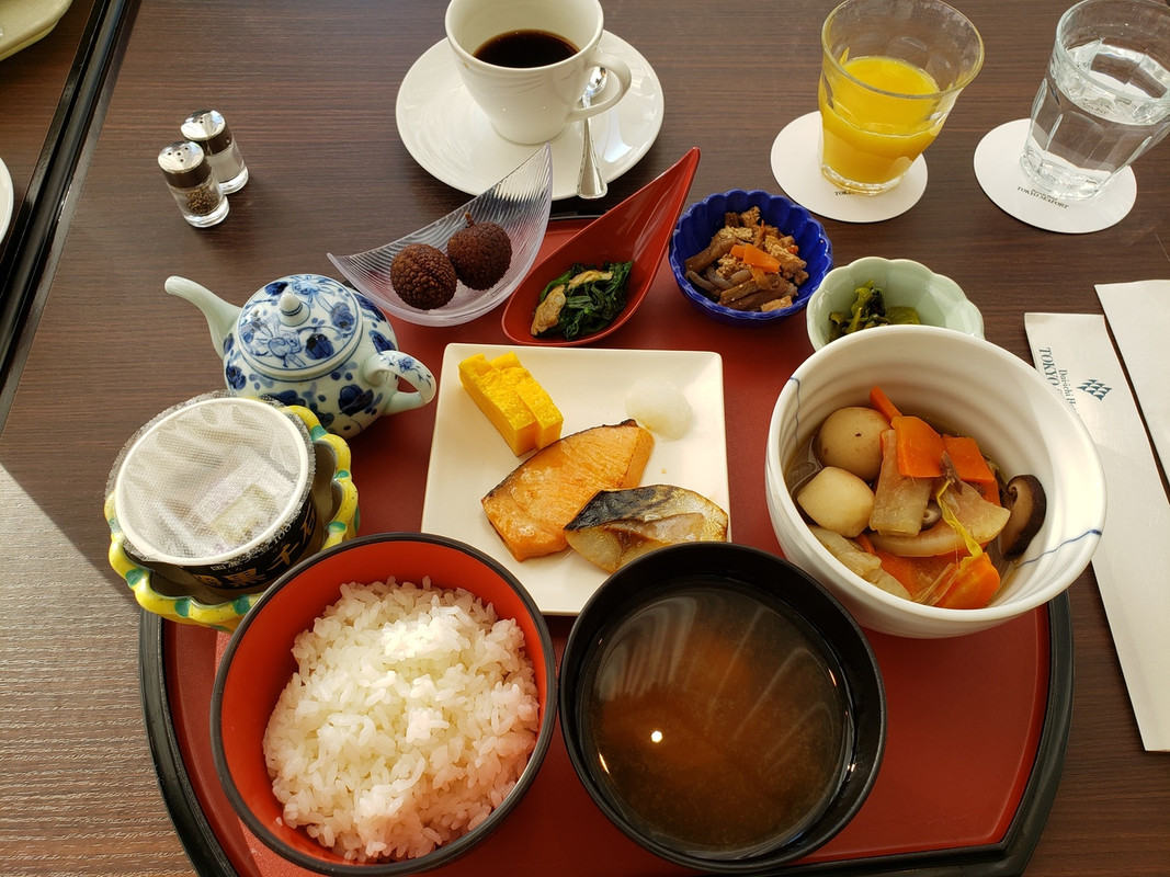 和朝食セット。