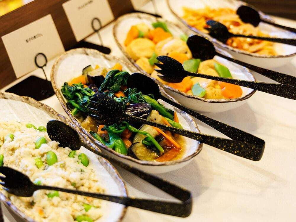 朝食ビュッフェ