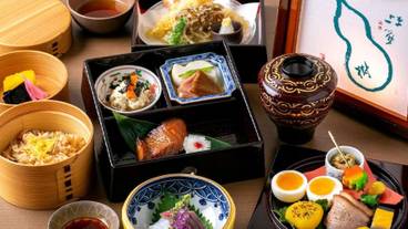 食事・飲み物 / 1