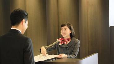 コンシェルジュ デスク / 1