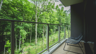 天然温泉展望風呂付[紅 バルコニー付] 58平米 禁煙