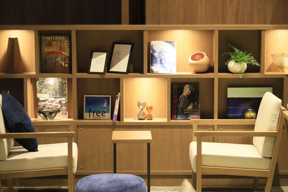 ロビー応接スペース