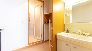 和モダン和洋室