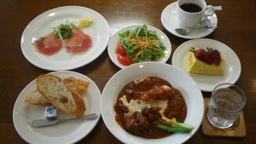 食事・飲み物 / 2