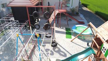 施設の敷地 / 12