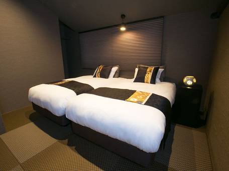 ホスタ東寺 櫻 / 3