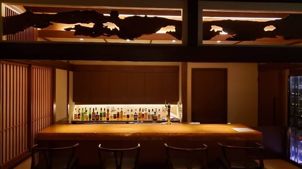 Bar「タンノイ」 / 1