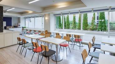 朝食スペース / 13