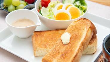 食事・飲み物 / 4