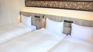 フォースルーム- 飲み放題1時間 (15:00~20:00の間に限る)