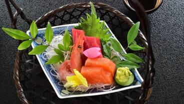 食事・飲み物 / 3