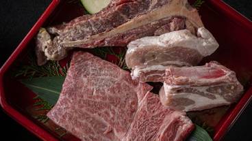 食事・飲み物 / 2