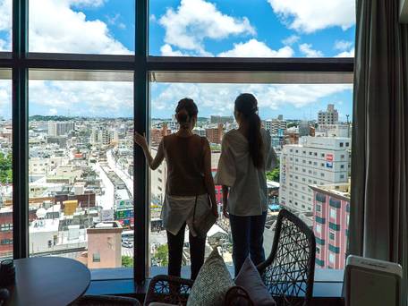 JR九州ホテル ブラッサム那覇 / 1