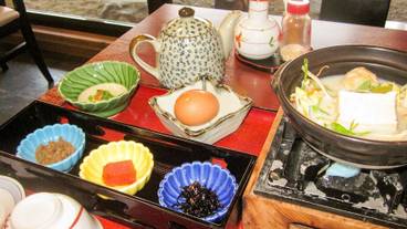 食事・飲み物 / 32