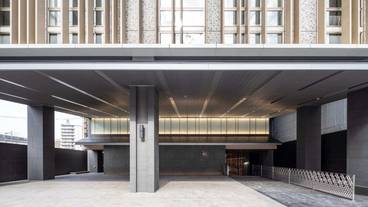 ホテルエントランス① / 2