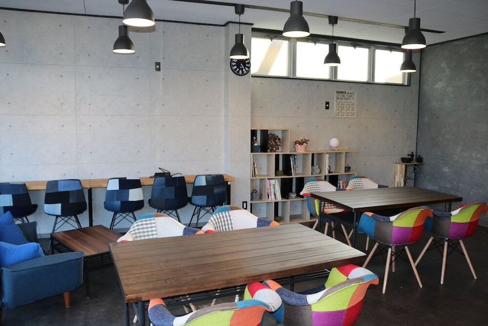 ロビーラウンジ