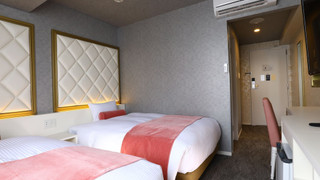 【禁煙】ツインルーム/ベッド幅120cm×2台/2名まで/19㎡