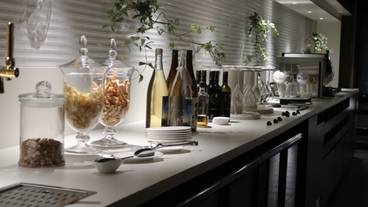 ラウンジ アルコール一例 / 1