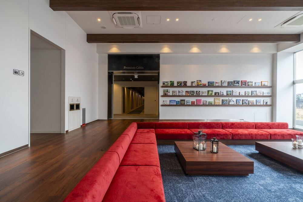 ロビー応接スペース