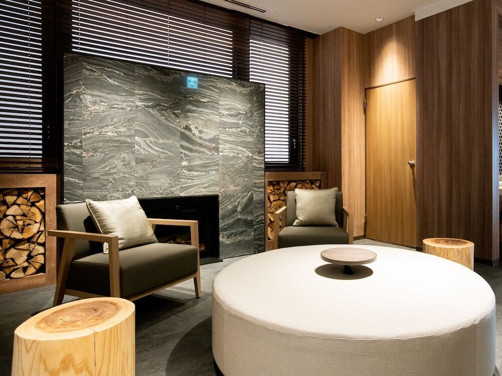 ロビーラウンジ