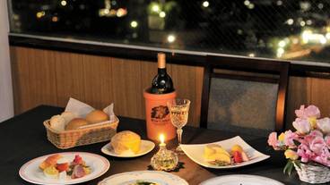 食事・飲み物 / 11