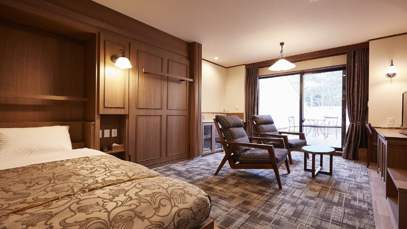 ペット連れでフレンチやバイキング。サロンで記念撮影も♪3926276