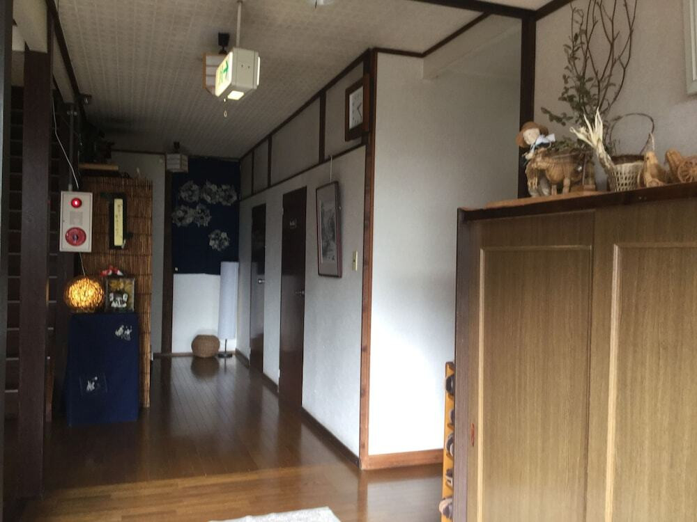 内部エントランス