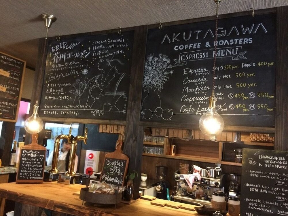 ロビーラウンジ