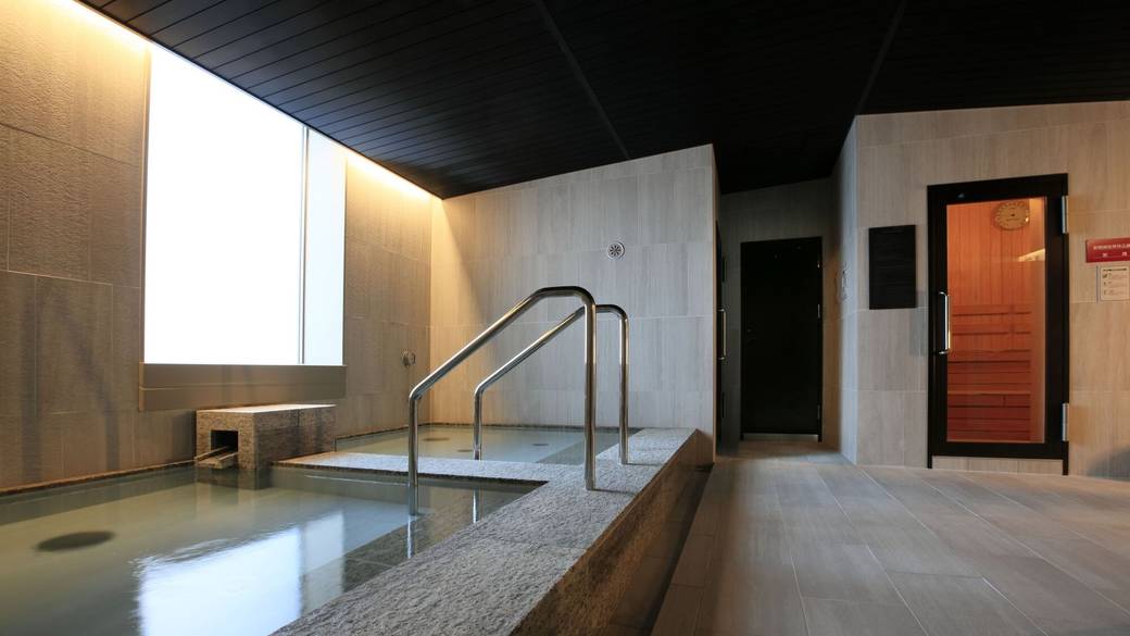 サウナ&バスルーム / 1