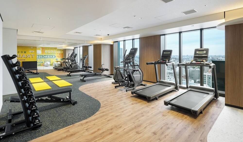 ジムで体を動かすのも良いですね / 5