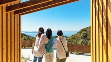 施設の入り口 / 22