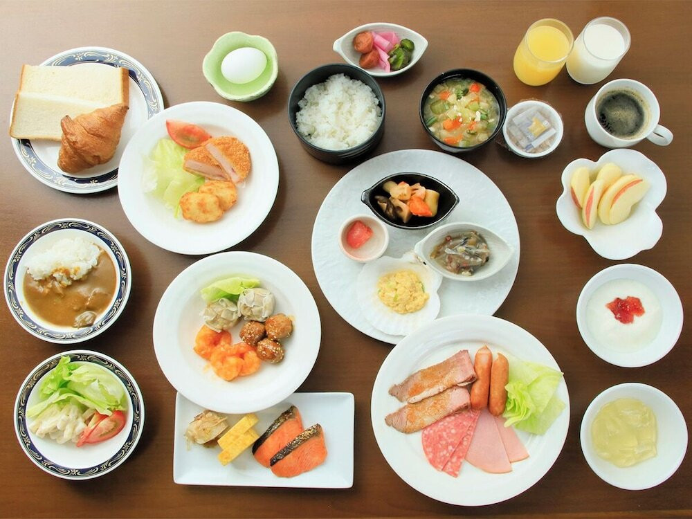 朝食