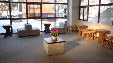 ロビーラウンジ / 6