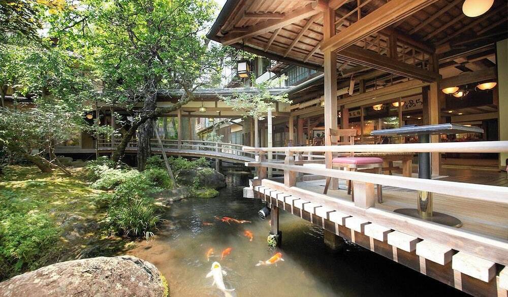 ゆっくりと楽しみたい
館内の散策
 / 3