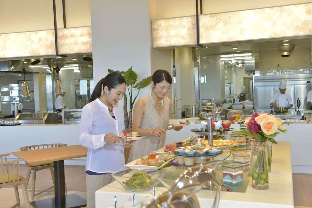 朝食ビュッフェ