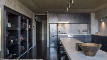 客室内のダイニングエリア / 34