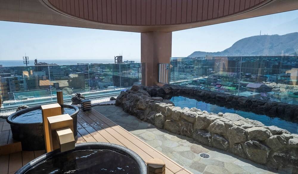 大浴場 海雀の湯／昼の露天風呂 / 1