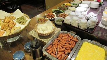 食事・飲み物 / 6