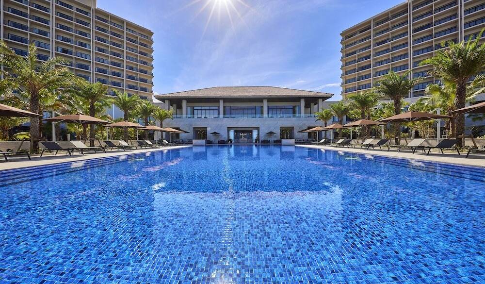 センタープール(スイート専用) / 3